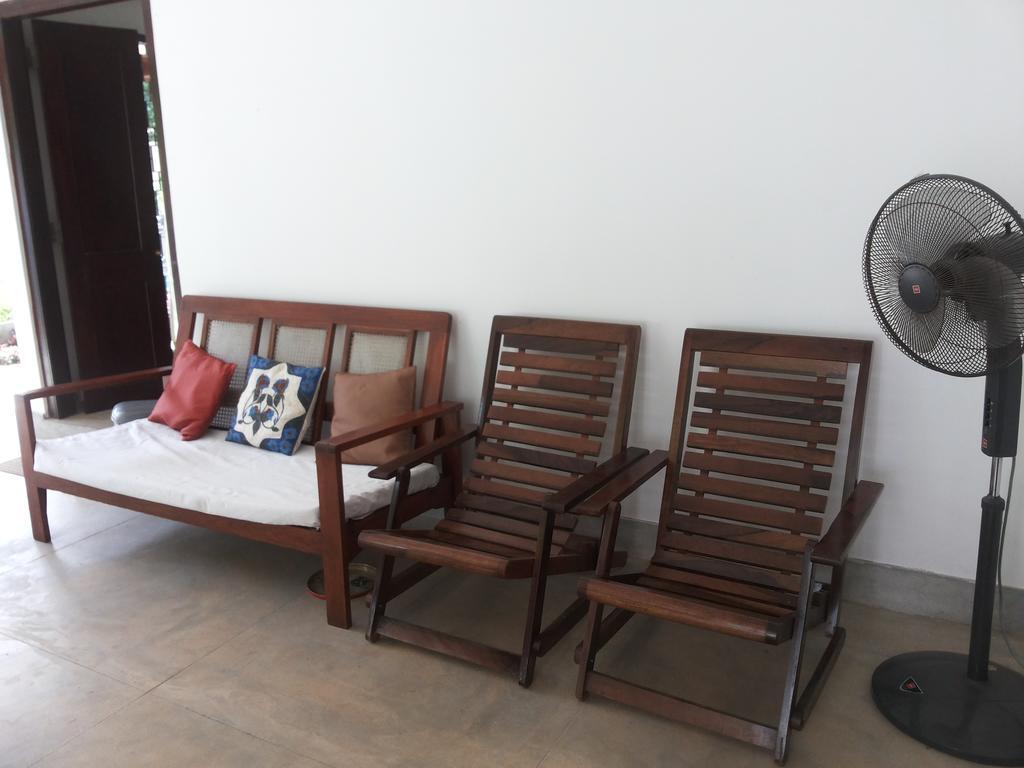 Singha Holidays Villa Mirissa Room photo