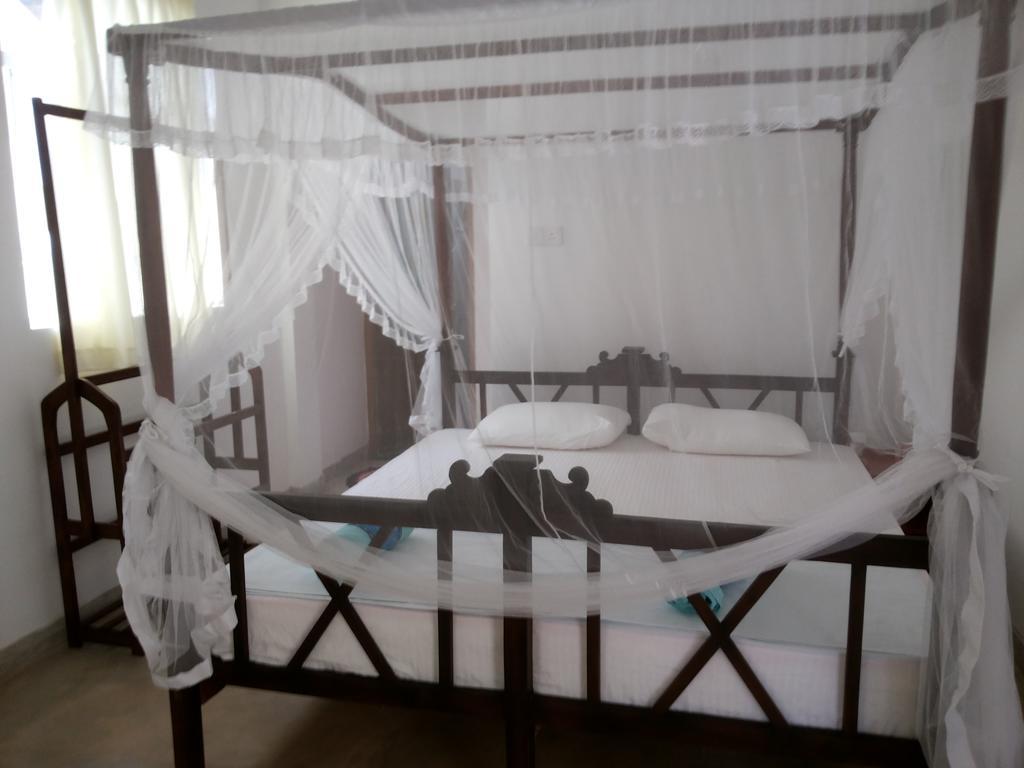 Singha Holidays Villa Mirissa Room photo